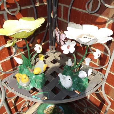 Corner Plant Stand & Frog Decor