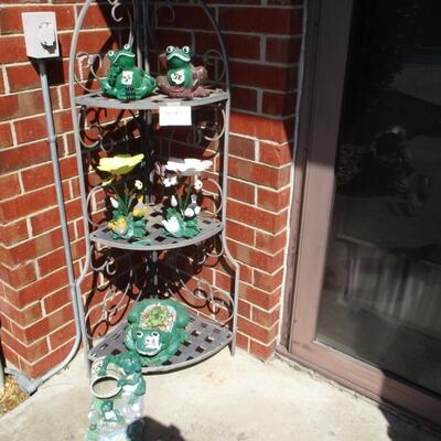 Corner Plant Stand & Frog Decor