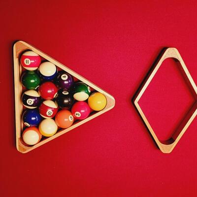 OLHAUSEN ACCU-FAST OLD STYLE POOL TABLE