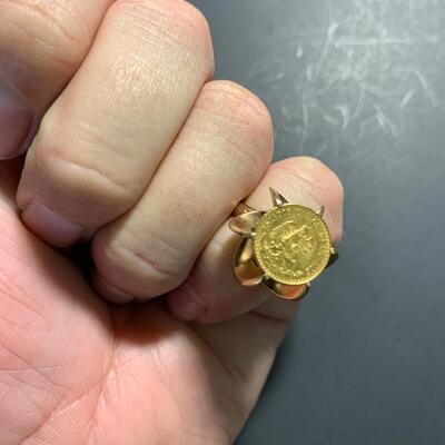 Gold coin ring