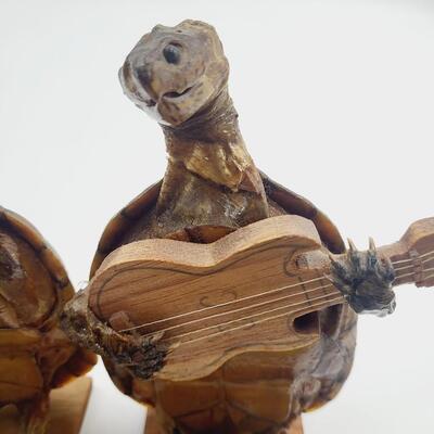 TAXIDERMY MUSICAL TURTLE BOOK ENDS