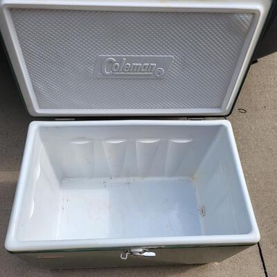 VINTAGE COLEMAN COOLER - GREAT SHAPE