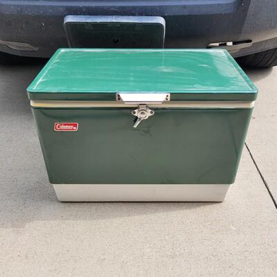 VINTAGE COLEMAN COOLER - GREAT SHAPE