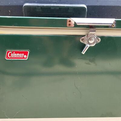 VINTAGE COLEMAN COOLER - GREAT SHAPE