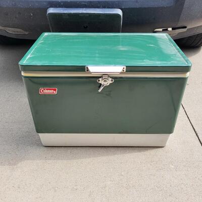 VINTAGE COLEMAN COOLER - GREAT SHAPE