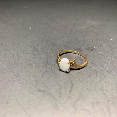 10kt gold ring