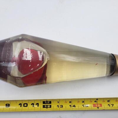 AMAZING VINTAGE METAL BASE LAVA LAMP