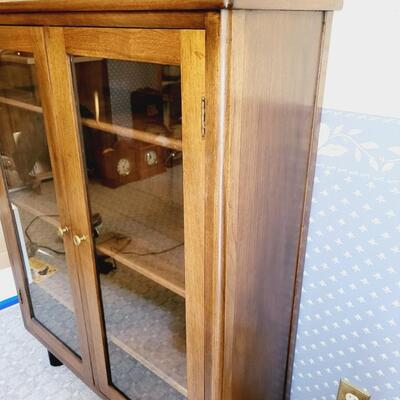 SOLID WOOD GLASS FRONT DISPLAY CABINET