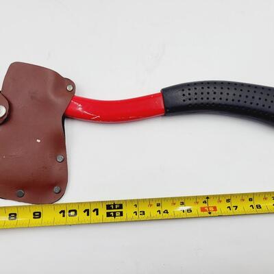 AXE WITH CURVED HANDLE & COVER