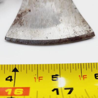 AXE WITH CURVED HANDLE & COVER