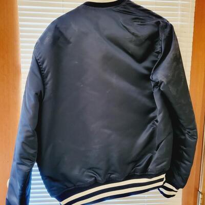 MENS SIZE MED YANKEE STARTERS JACKET