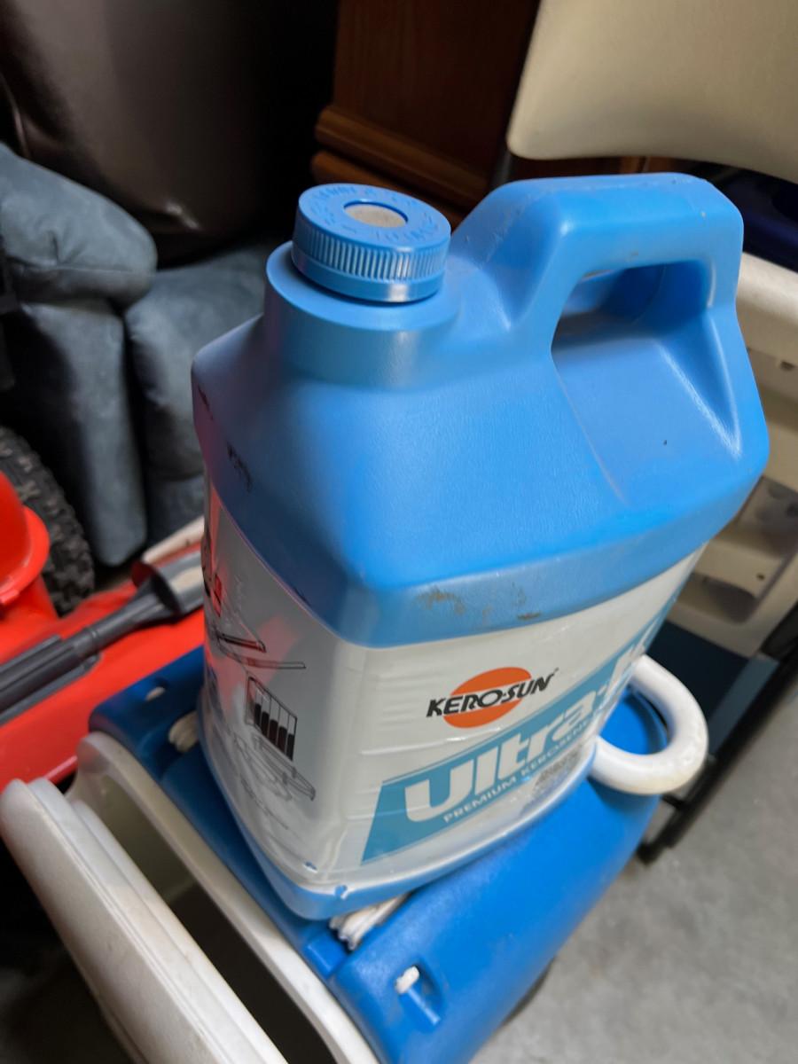 2.5 gallon Jug of Kerosene | EstateSales.org