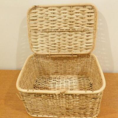 Wicker Weave Yarn or Sewing Basket