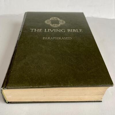 The Living Bible Paraphrased fortieth printing 1974 Tyndale House Publishers