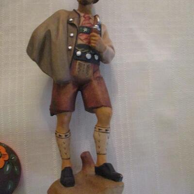 Figurines
