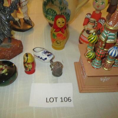 Figurines