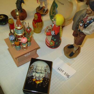 Figurines