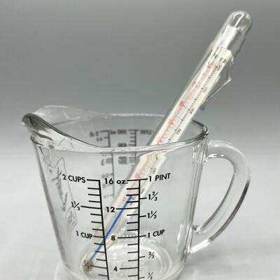 Glass Anchor Hocking 2c Cup Measuring Cup and Candy Thermometer