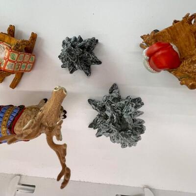 Miscellaneous Christmas Holiday Figurines