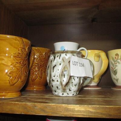 Mugs & cups