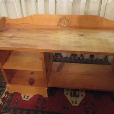 Pine Shelf