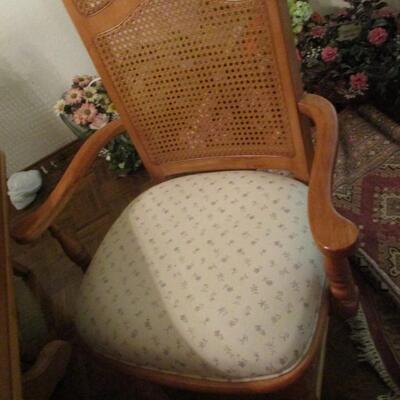 Formal Dining Table w/6 chairs
