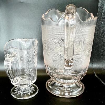EAPG Pitcher Lot