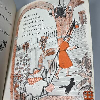 Vintage Gus was a Mexican Ghost Kids Childrenâ€™s Book