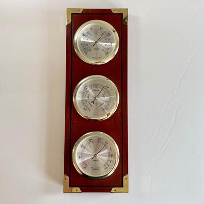 Swift Wood and Brass Weather Station