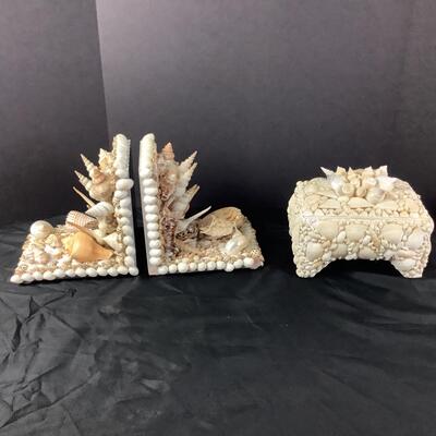 1031  Hand Crafted Shell Bookends and Shell Box