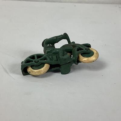 1034 Vintage Cast Iron Motorcycle Toy