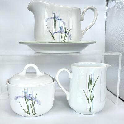 Vintage Corelle Stoneware Coordinates Serving Set
