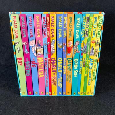 Lot 45 Roald Dahl Paperback Collection