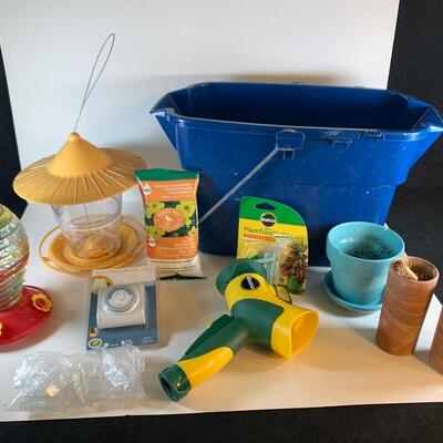 Lot 69 Assorted Gardening Items