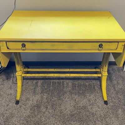 K24 yellow Desk