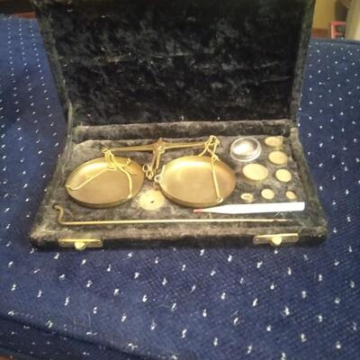 Antique scale
