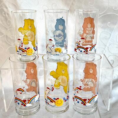 Pizza Hut 1983 Care Bears Set