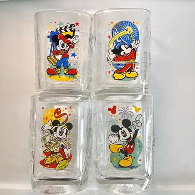 McDonaldâ€™s Disney Mickey Millennium Collector Lot 1
