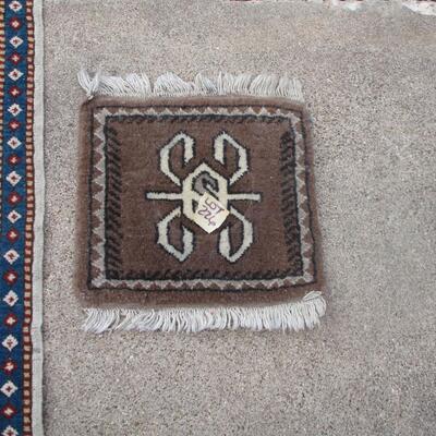 Area & Prayer Rugs