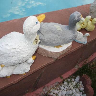 Outdoor Decor- Ducks