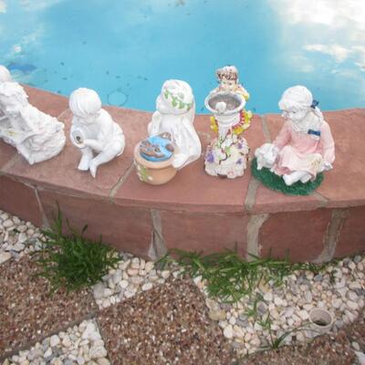 Statues Girls & Boys