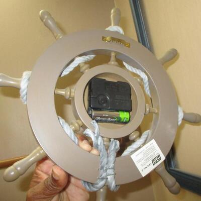Helm clock in frame