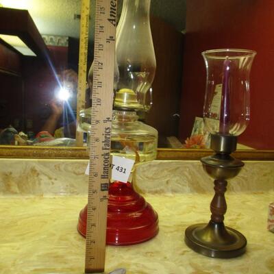 Oil Lamp/Candle Holder