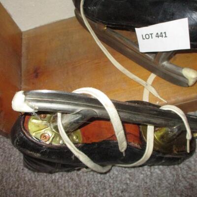 Vintage Men's Ice Skates