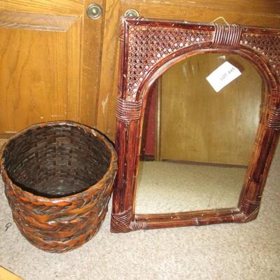 Mirror & Wastbasket