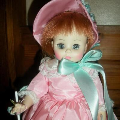 1983 Madame Alexander 14' Lucinda Doll in Pink Satin #1535 in Original Box