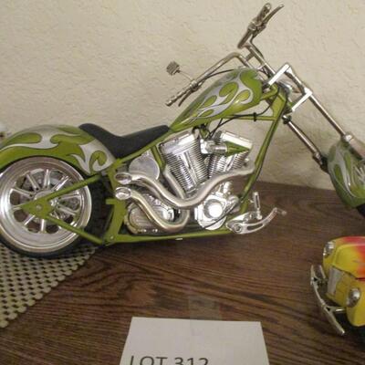 Collectibles-Chopper/Car