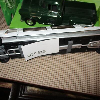 Collectibles- Limo/Hummer