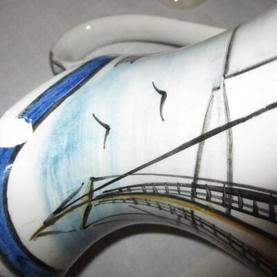 Home Decor-tapestry, vases