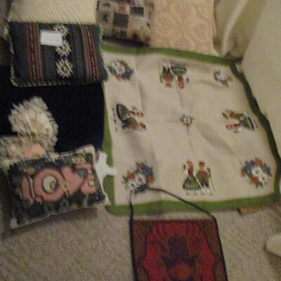 Decorative Pillows